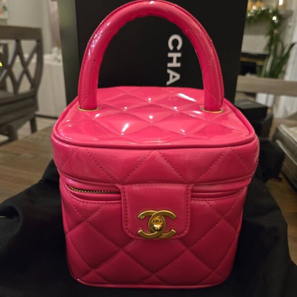 CHANEL Handbags - Chanel Barbie Heart Vanity Bag